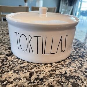 Rae Dunn White Tortilla warmer Container